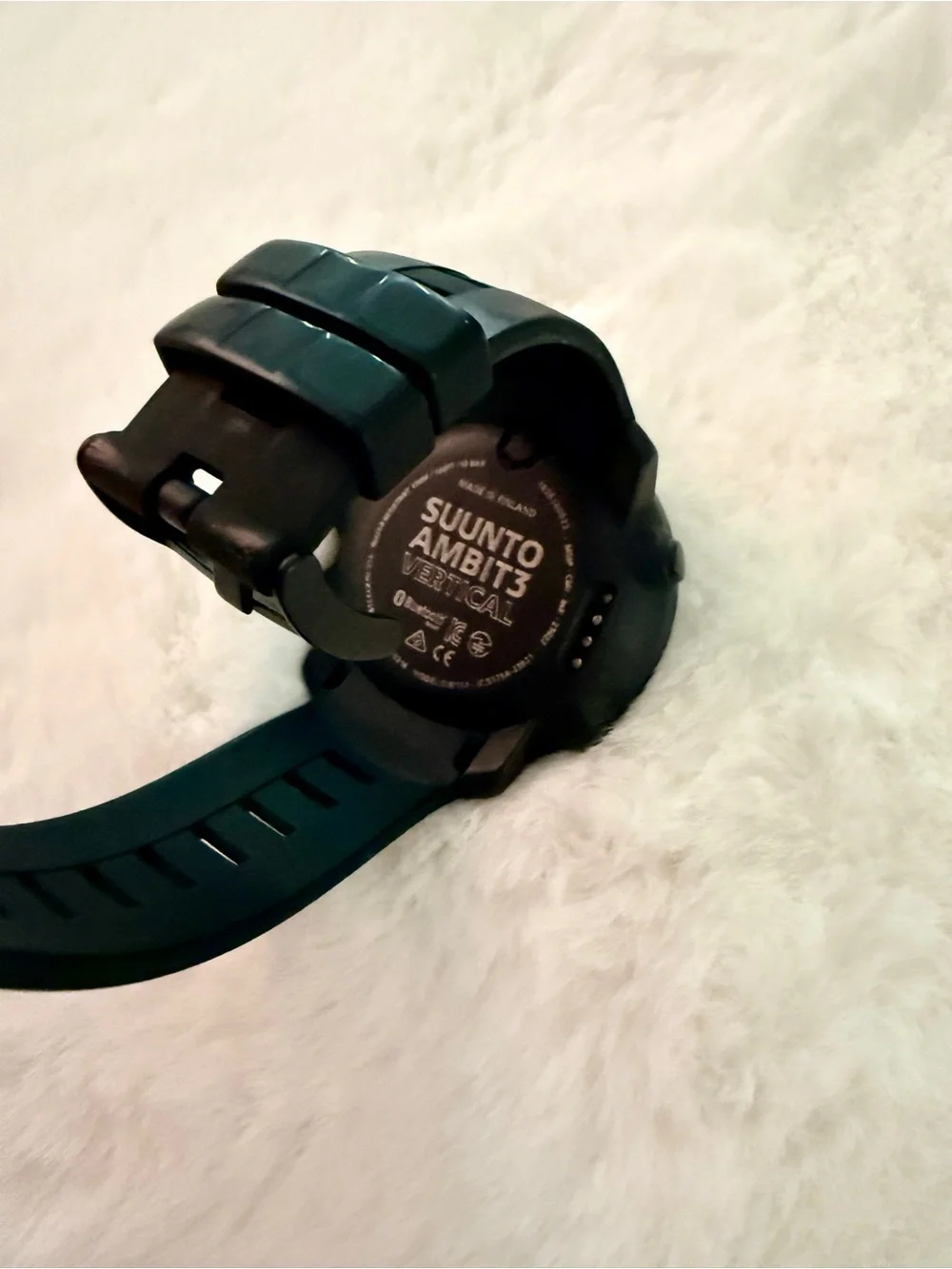 Suunto Ambit 3 Vertical GPS Sports Watch with USB Charger